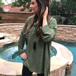 Olive worn fabric tunic with frayed bottom